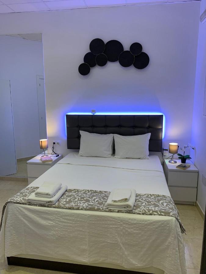 Apartament Benalmadena Puerto Marina Apartment Bagian luar foto