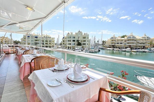 Apartament Benalmadena Puerto Marina Apartment Bagian luar foto